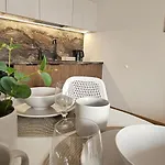 Arkady House 올스티넥