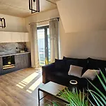 Arkady House 아파트 *