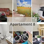 아파트 Arkady House 올스티넥
