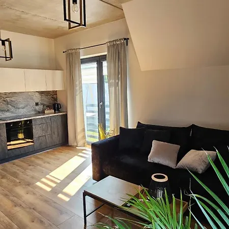 Arkady House Apartman *